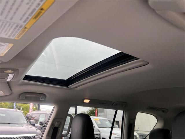 Photo of 2024 Brilliant Silver Metallic Nissan Armada