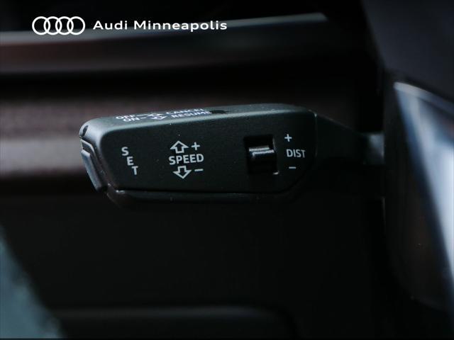Photo of 2022 Mythos Black Metallic Audi Q7