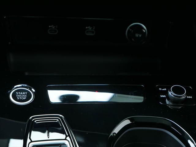 Photo of 2025 Glacier White Metallic Audi A5