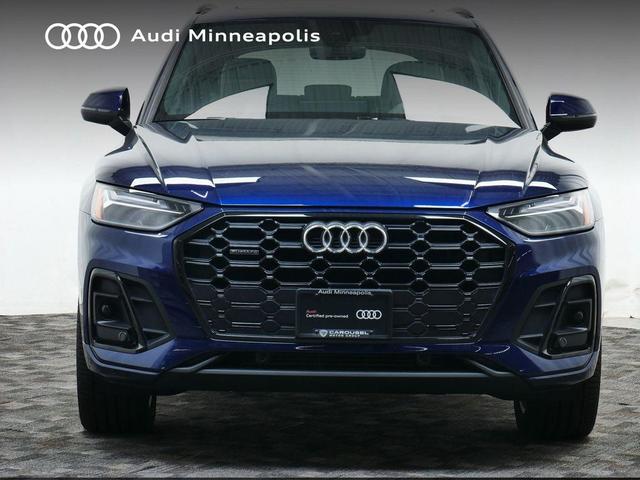 Photo of 2025 Navarra Blue Metallic Audi Q5