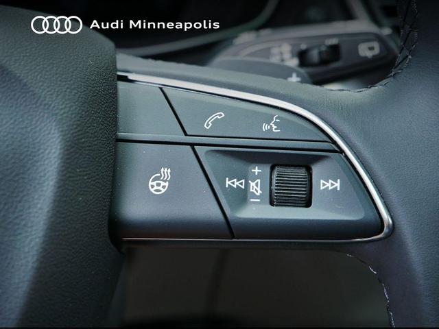 Photo of 2025 Navarra Blue Metallic Audi Q5