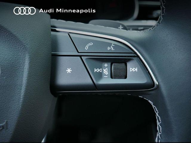 Photo of 2025 Black Metallic Audi Q7