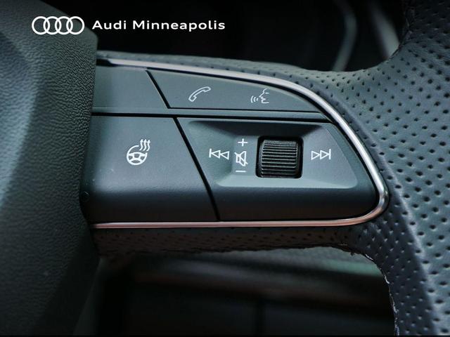 Photo of 2025 Mythos Black Metallic Audi SQ5