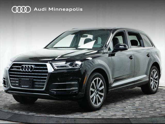 Photo of 2019 Orca Black Metallic Audi Q7