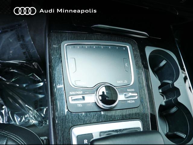 Photo of 2019 Orca Black Metallic Audi Q7