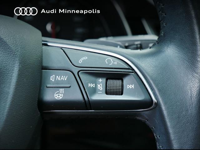 Photo of 2019 Orca Black Metallic Audi Q7