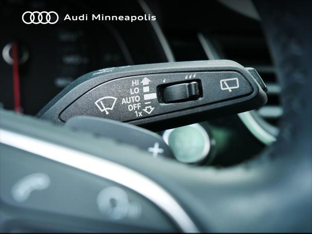 Photo of 2019 Orca Black Metallic Audi Q7