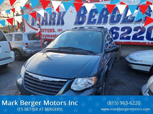 2005 Chrysler Town & Country