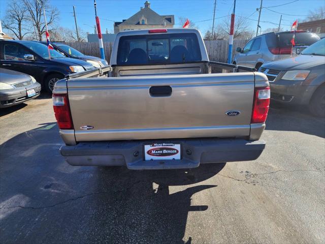 Photo of 2003 Tan Ford Ranger