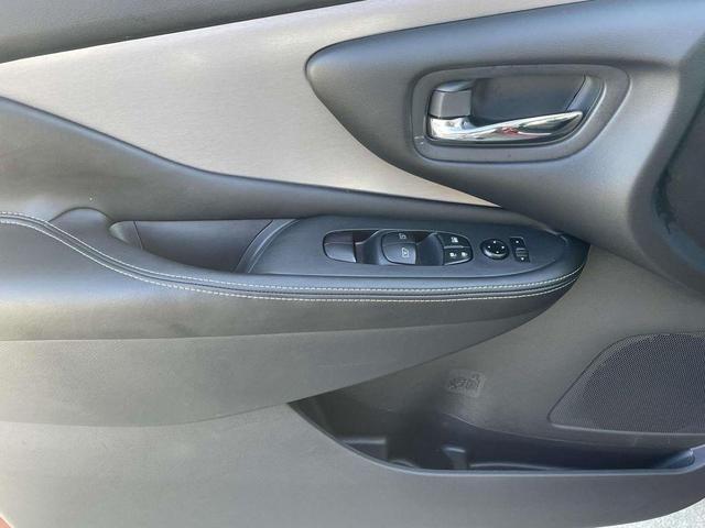 Photo of 2024 Scarlet Ember Tintcoat Nissan Murano