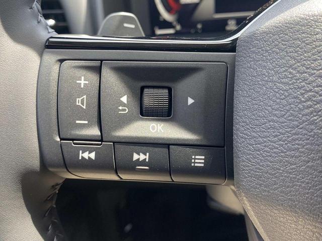 Photo of 2025 Boulder Gray Pearl/Super Black Nissan Rogue