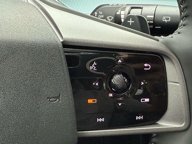 Photo of 2025 Everest White Pearl Tricoat Nissan Murano