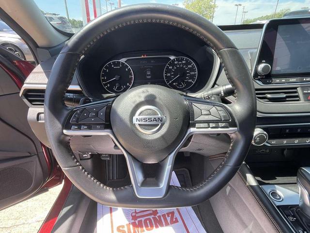 Photo of 2020 Scarlet Ember Tintcoat Nissan Altima