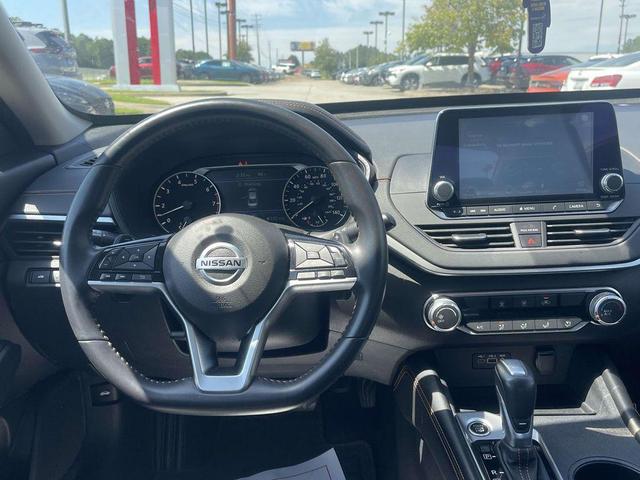 Photo of 2020 Scarlet Ember Tintcoat Nissan Altima