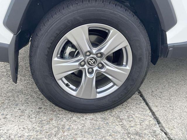 Photo of 2025 Ice Cap Toyota RAV4