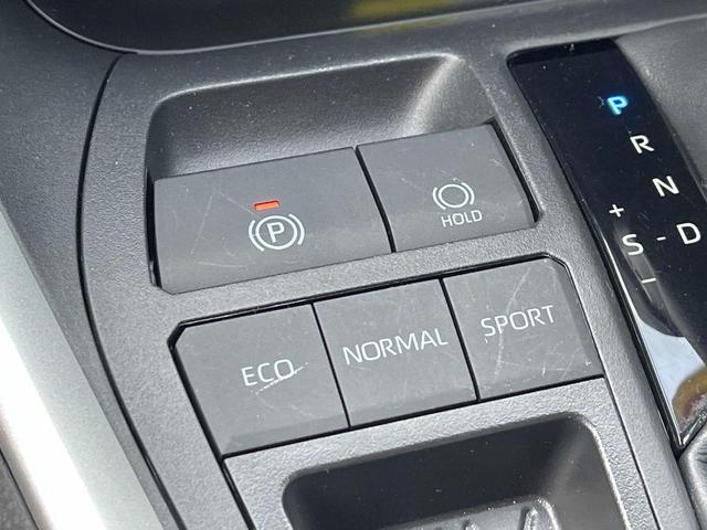 Photo of 2025 Ice Cap Toyota RAV4