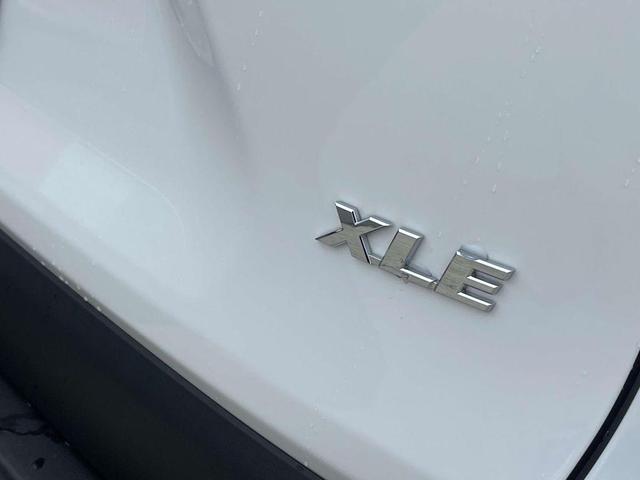 Photo of 2025 Ice Cap Toyota RAV4