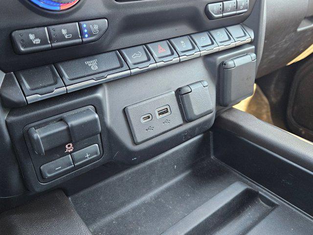 Photo of 2021 Quicksilver Metallic GMC Sierra 2500