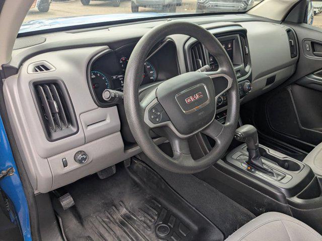 Photo of 2021 Dynamic Blue Metallic GMC Canyon