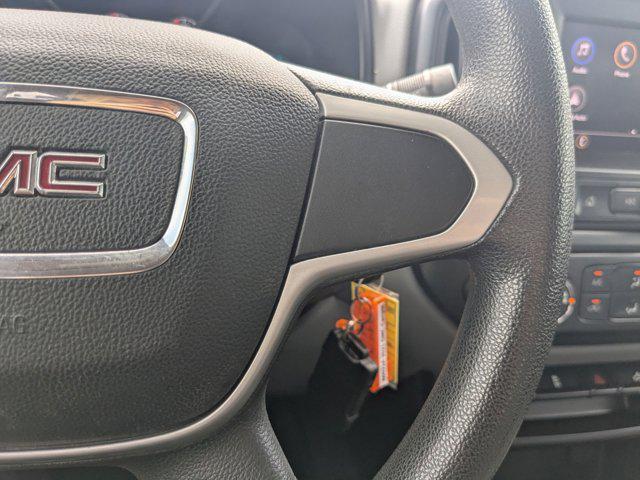 Photo of 2021 Dynamic Blue Metallic GMC Canyon