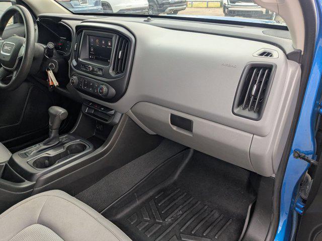 Photo of 2021 Dynamic Blue Metallic GMC Canyon