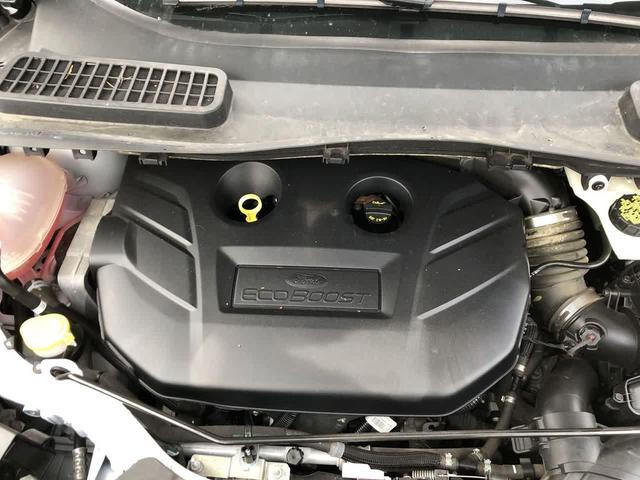 Photo of 2017 OXFORD WHITE Ford Escape