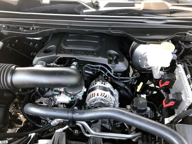 Photo of 2022 Billet Silver Metallic Clearcoat RAM 1500