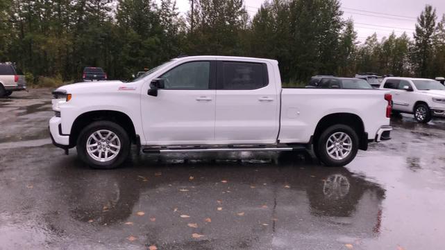 Photo of 2022 Summit White Chevrolet Silverado 1500