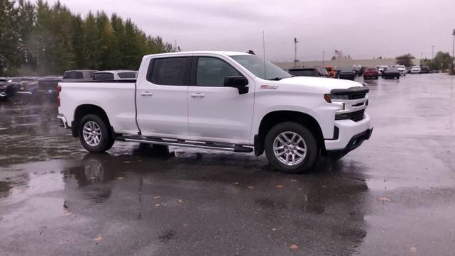 Photo of 2022 Summit White Chevrolet Silverado 1500