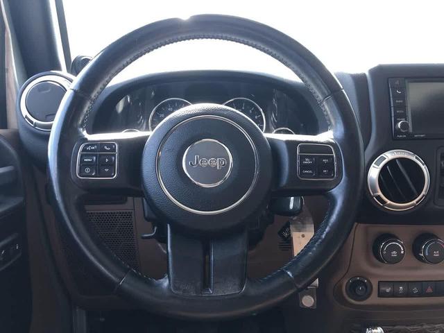 Photo of 2012 Bright Silver Metallic Clearcoat Jeep Wrangler Unlimited