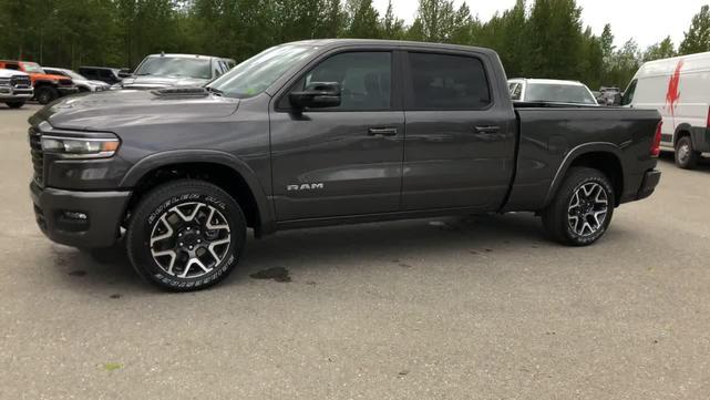 Photo of 2025 Granite Crystal Metallic Clearcoat RAM 1500