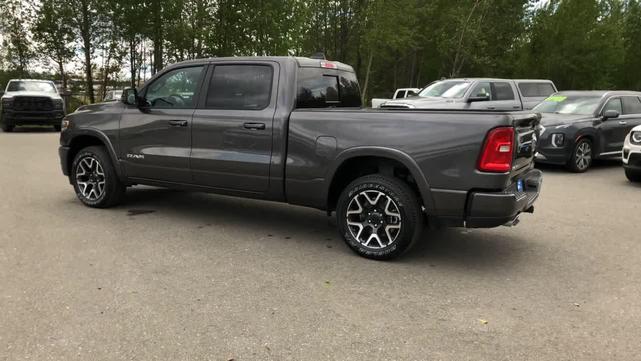 Photo of 2025 Granite Crystal Metallic Clearcoat RAM 1500
