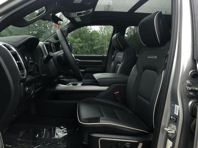 Photo of 2025 Billet Silver Metallic Clearcoat RAM 1500