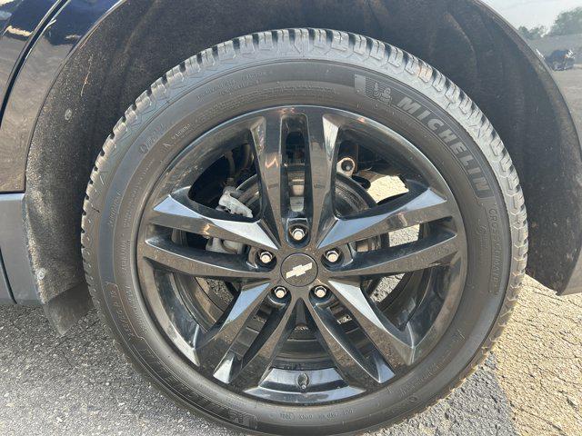 Photo of 2020 Mosaic Black Metallic Chevrolet Equinox