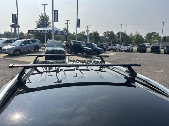 Photo of 2020 Mosaic Black Metallic Chevrolet Equinox