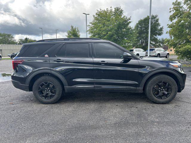 Photo of 2022 Agate Black Metallic Ford Explorer