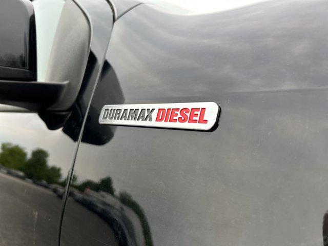 Photo of 2017 Black Chevrolet Colorado