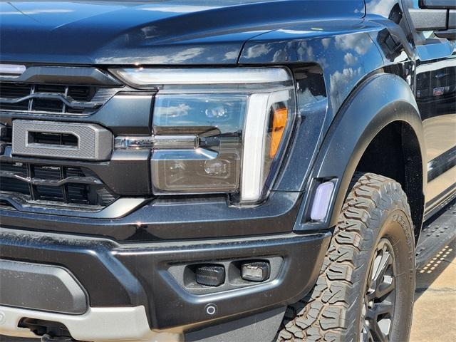 Photo of 2025 Agate Black Metallic Ford F-150