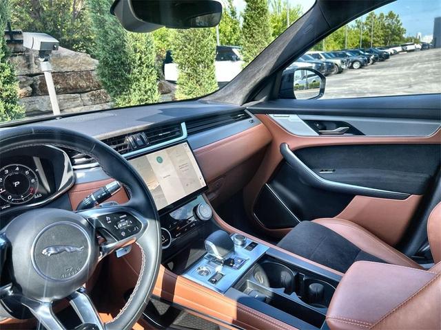 Photo of 2022 Eiger Grey Jaguar F-PACE
