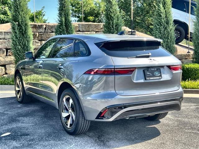 Photo of 2025 Eiger Grey Jaguar F-PACE