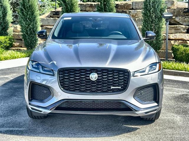 Photo of 2025 Eiger Grey Jaguar F-PACE