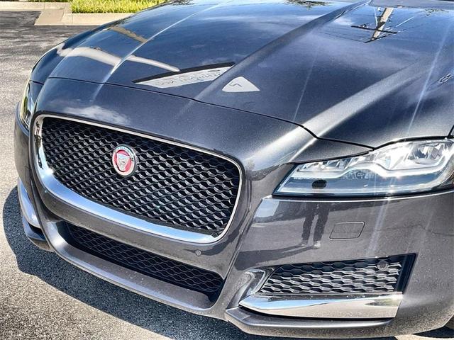 Photo of 2020 Carpathian Grey Jaguar XF