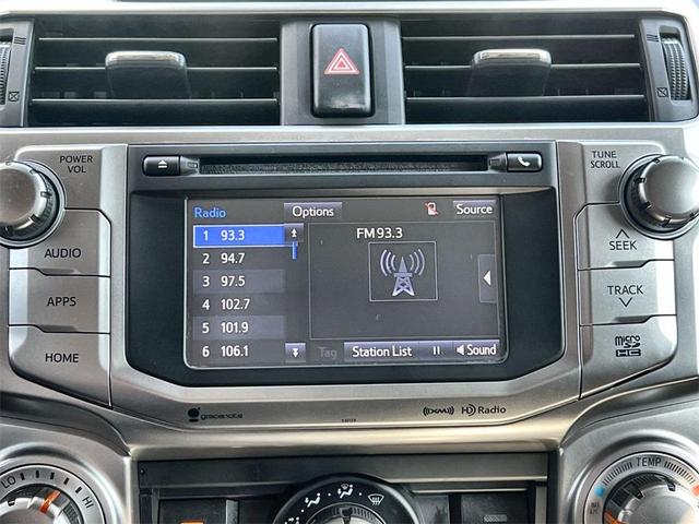 Photo of 2018 Super White Toyota 4Runner