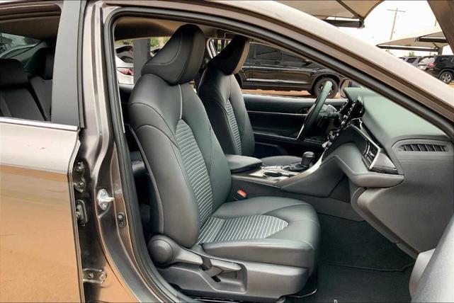 Photo of 2022 Predawn Gray Mica Toyota Camry