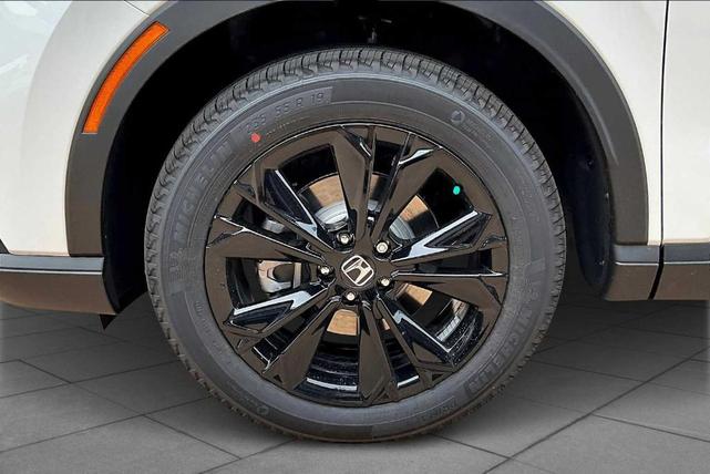 Photo of 2026 White Honda CR-V Hybrid