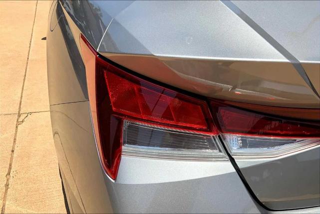 Photo of 2024 Metal Hyundai ELANTRA