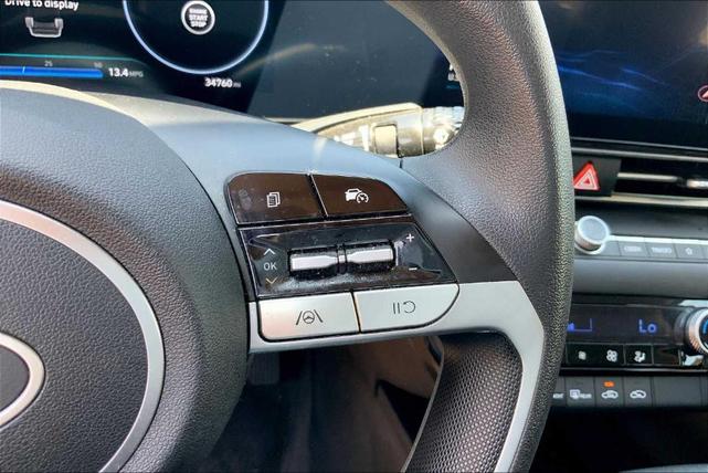 Photo of 2024 Metal Hyundai ELANTRA