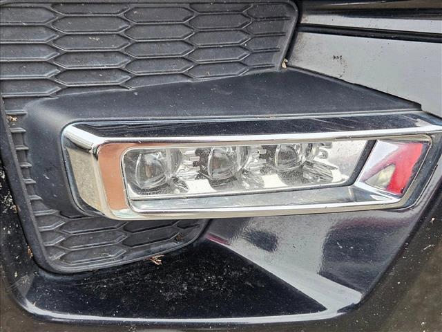 Photo of 2017 Shadow Black Ford Expedition EL