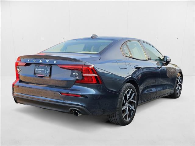 Photo of 2020 Denim Blue Metallic Volvo S60