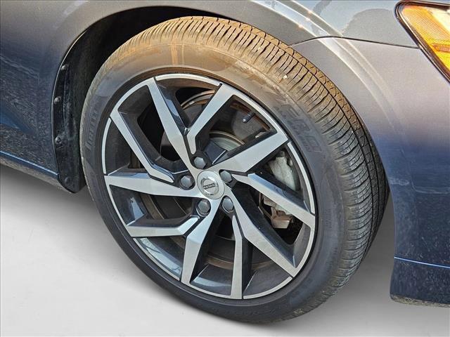 Photo of 2020 Denim Blue Metallic Volvo S60